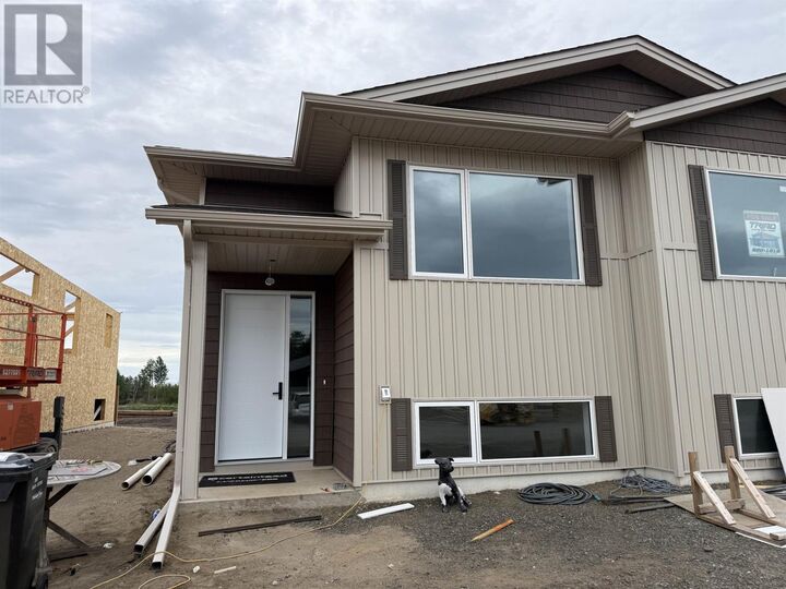 156 Bruin Cres — photo 1
