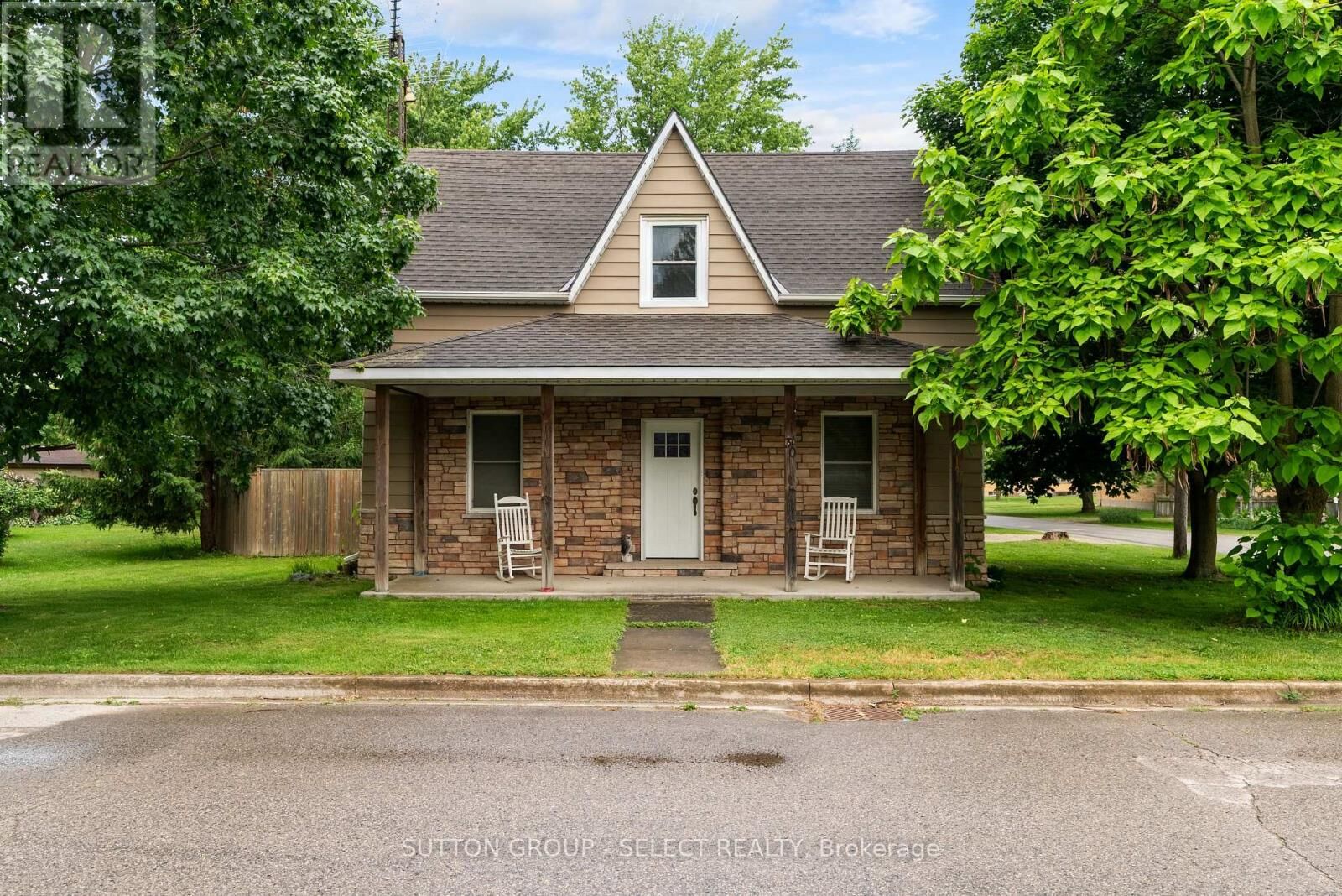 Property Photo:  30 Argyle Street  ON N0N 1J0 