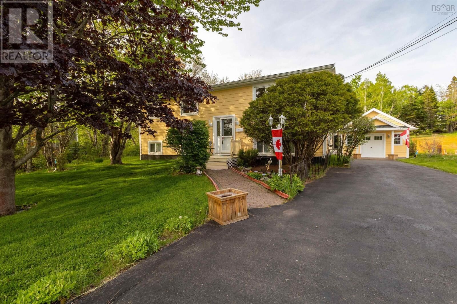 Property Photo: 70 Mackenzie Drive NS B1R 2H2