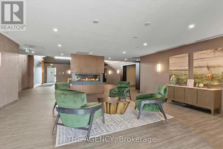 Property Photo:  450 Dundas Street East 101  ON L8B 1Z2 