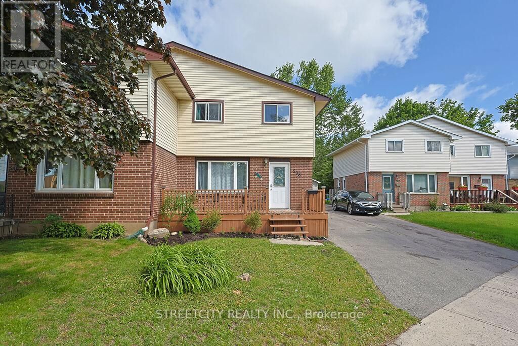 Property Photo:  208 Admiral Drive  ON N5V 1H8 