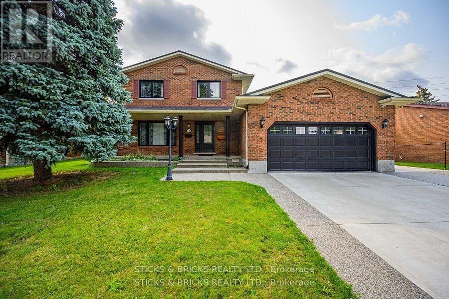 Property Photo:  7102 Burbank Crescent  ON L2J 4E7 