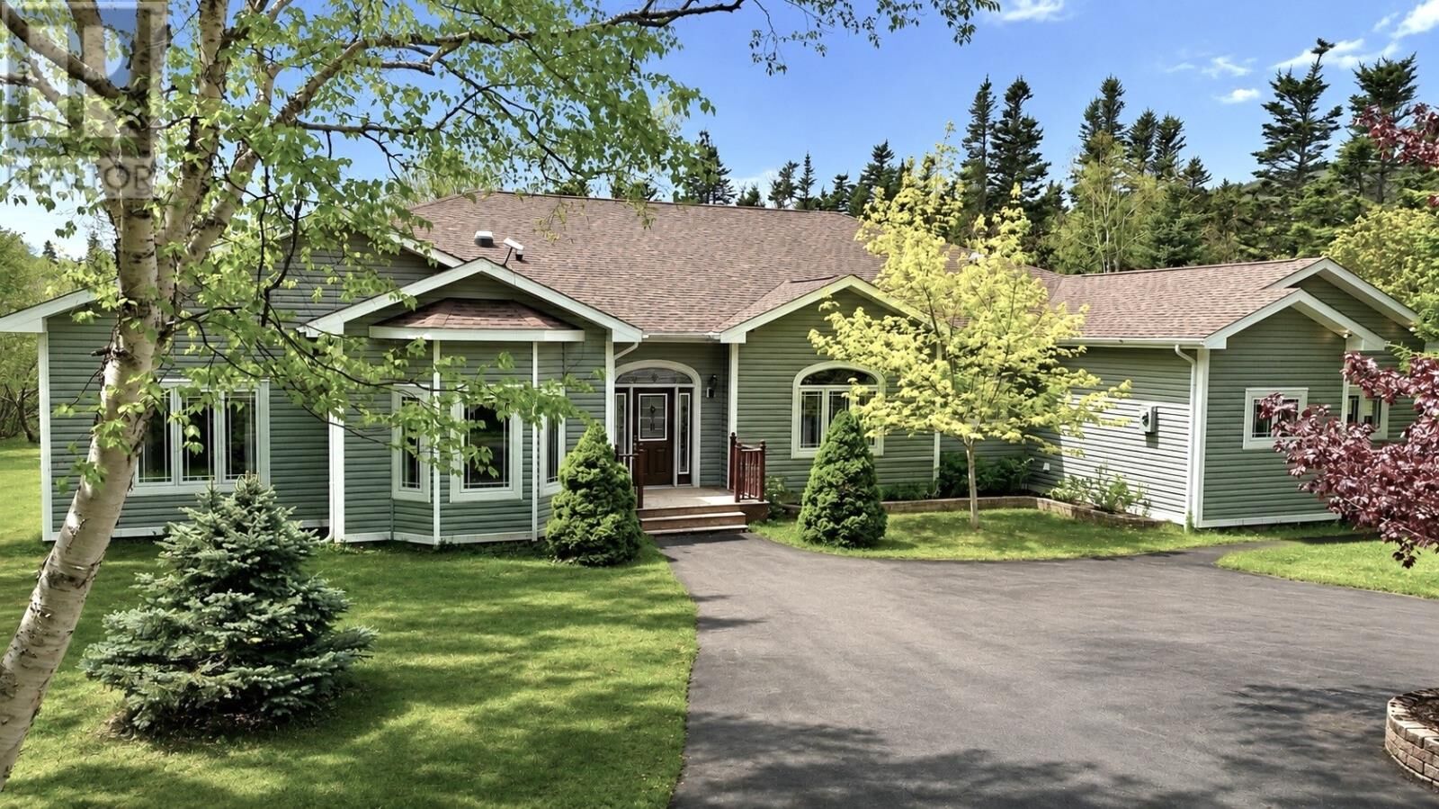 Property Photo: 6 Tamarack Street NL A2H 2N2