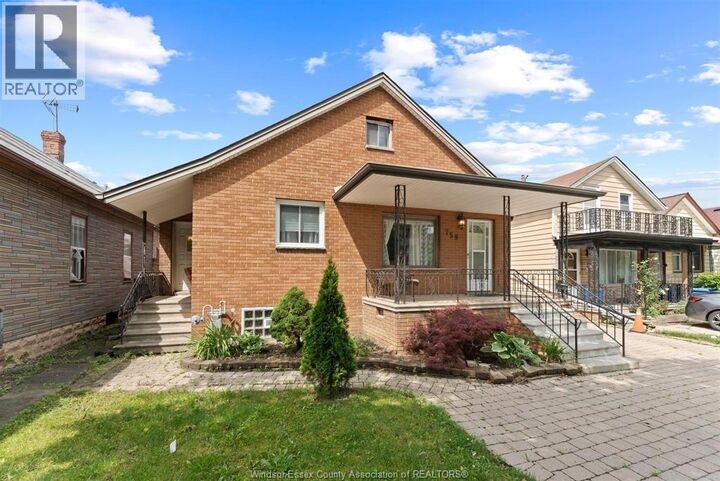 Property Photo:  759 Glengarry Avenue  ON N9A 1R4 