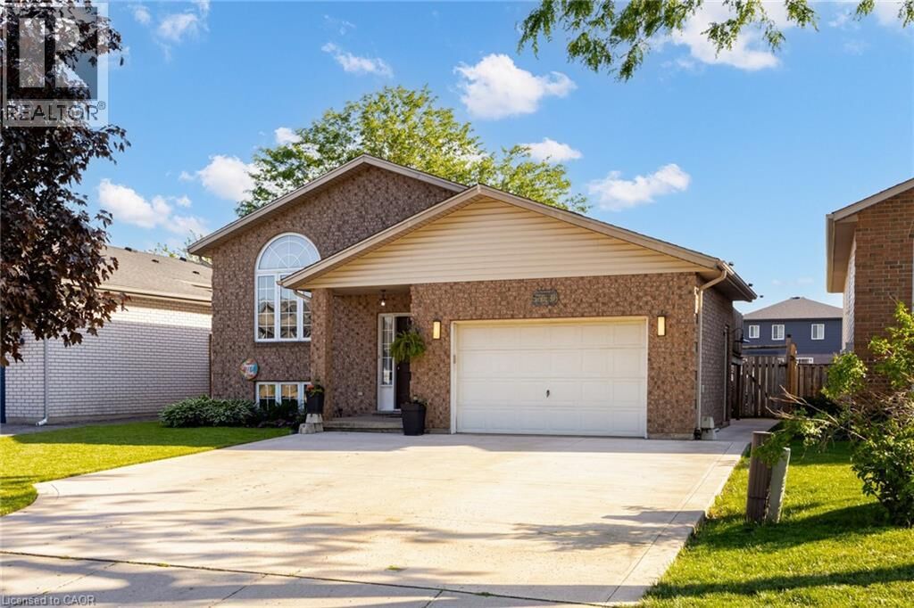 Property Photo: 7880 Ascot Circle ON L2H 3E4