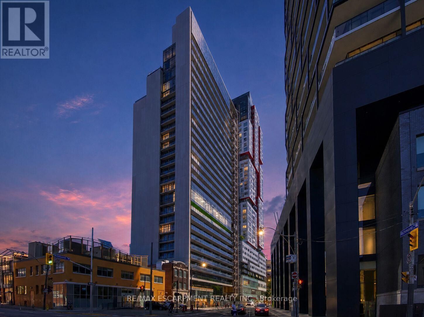 Property Photo:  330 Richmond Street West 2116  ON M5V 1X2 
