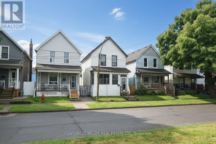 Property Photo:  86 Mars Avenue  ON L8L 3W1 