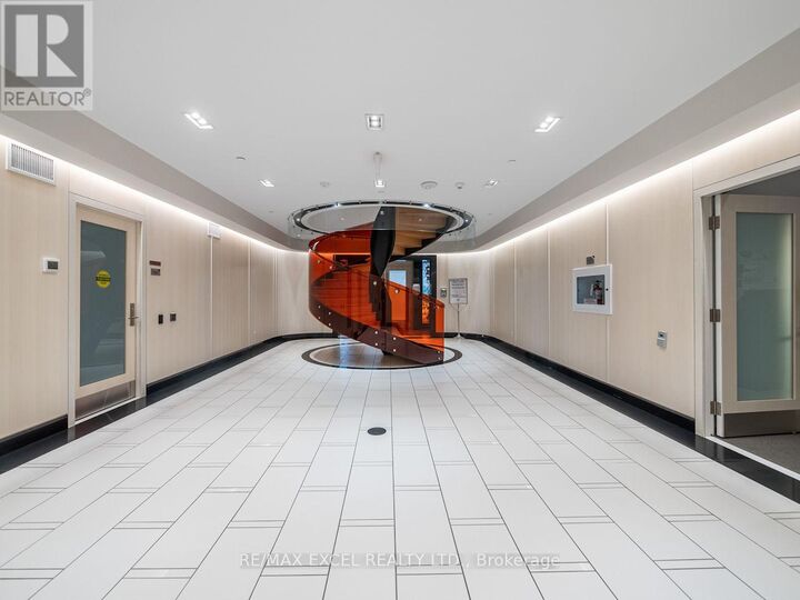 Property Photo: 30 Roehampton Avenue 619 ON M4P 0B9
