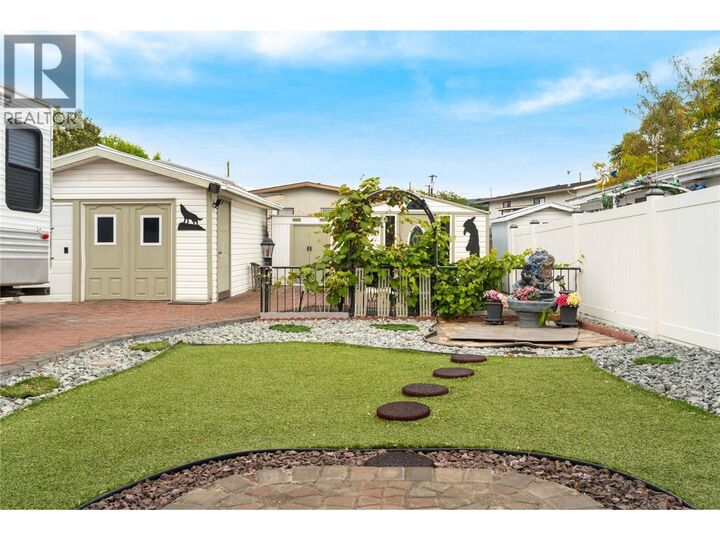 Property Photo: 702 Hollydell Road BC V1X 1L5