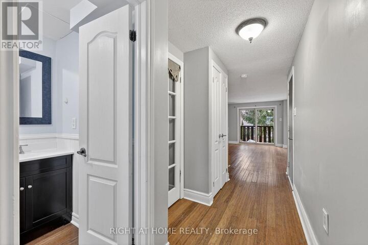 Property Photo:  32 Sawmill Road 10  ON L4N 6X3 