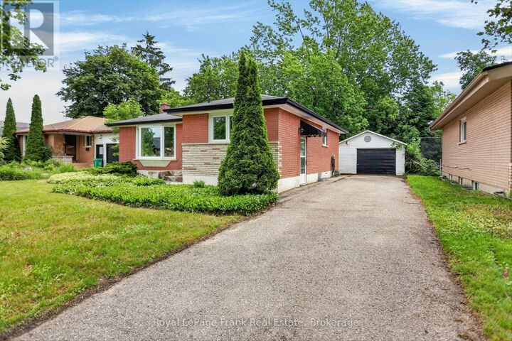 Property Photo:  489 Raymond Street  ON K9H 5M7 