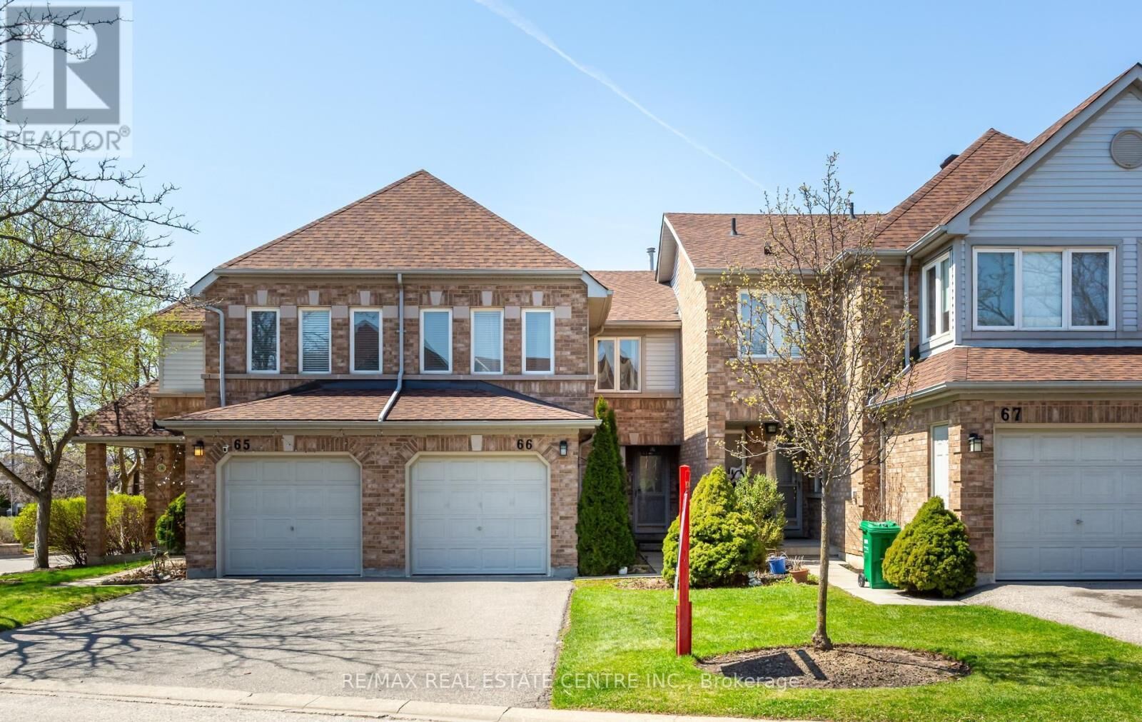 Property Photo:  2555 Thomas Street 66  ON L5M 5P6 