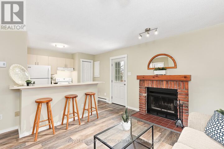 Property Photo: 19 Dawson Drive 47 ON L9Y 5B4