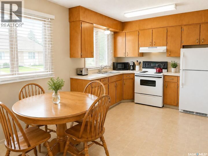 Property Photo: 205 4th Avenue W SK S0J 2E0