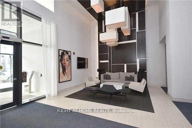 Property Photo: 4011 Brickstone Mews 1804 ON L5B 0J7