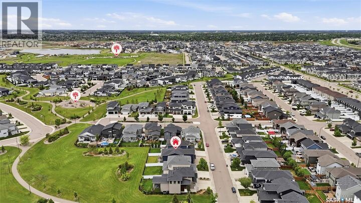 Property Photo:  322 Dagnone Crescent  SK S7V 0P7 