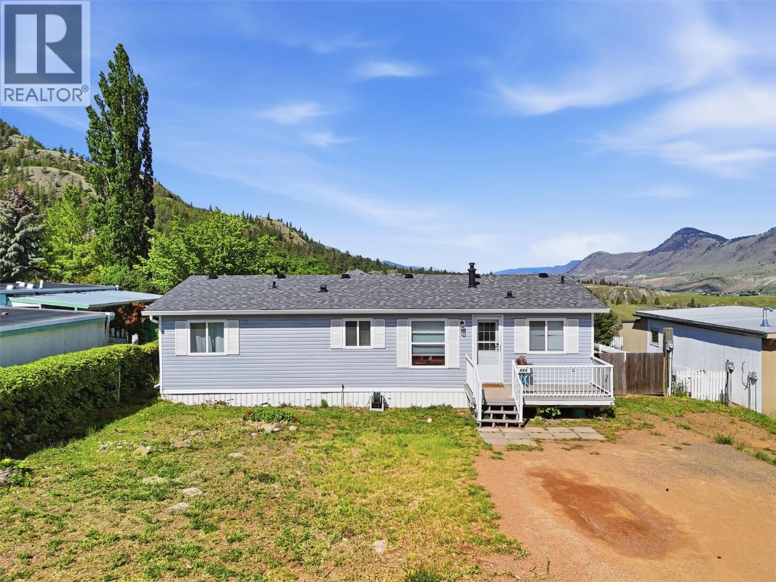 Photo de la propriété:  779 Klahanie Drive  BC V2C 5R1 