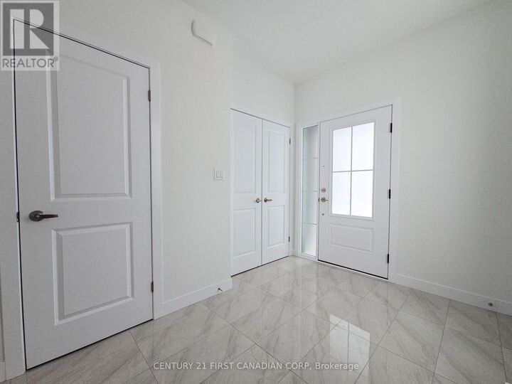 Property Photo: 4251 Calhoun Way ON N6P 1J9