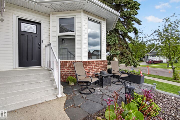 Property Photo:  70 Regal Way  AB T8A 5V4 