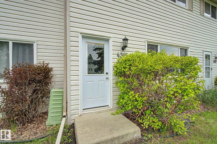 Property Photo: 4315 46 Street AB T7Z 1J5