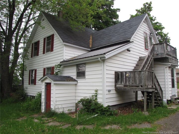 Property Photo: 210-212 Pleasant Street NB E1A 2V7