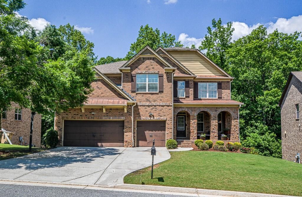 Property Photo: 1185 Gallatin Way Way GA 30024
