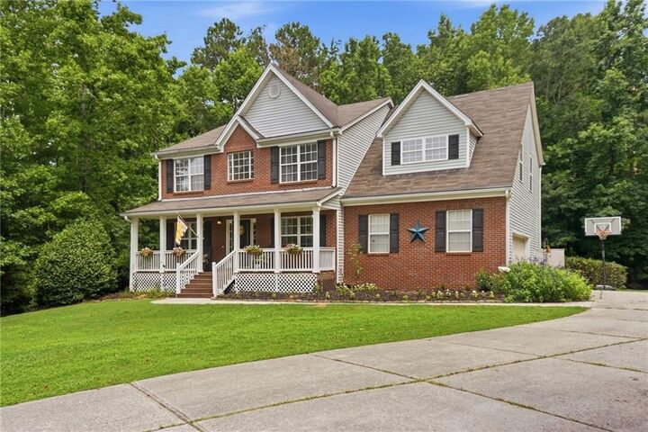 Property Photo:  2758 Harbins Bend Lane  GA 30019 