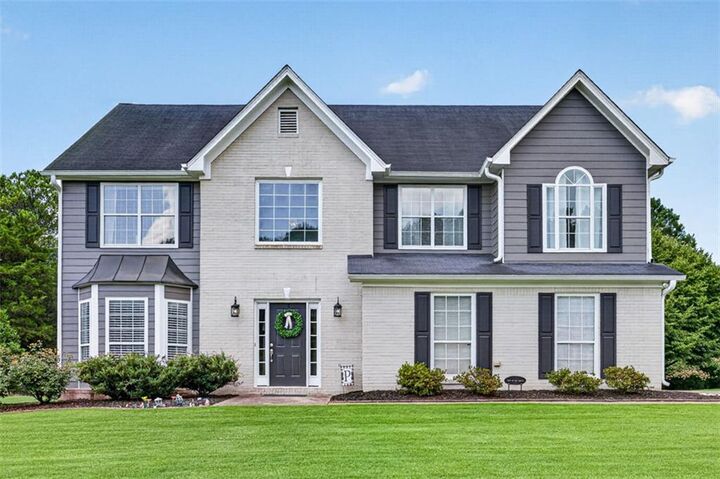 Property Photo: 3021 Planters Mill Drive GA 30019