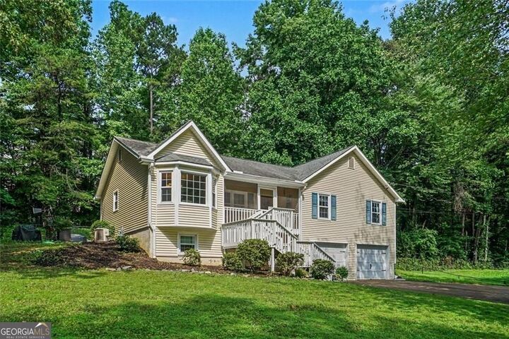 Property Photo:  331 Creekbend Drive  GA 30188 