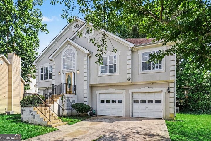 Property Photo: 715 Sylvia Court GA 30296