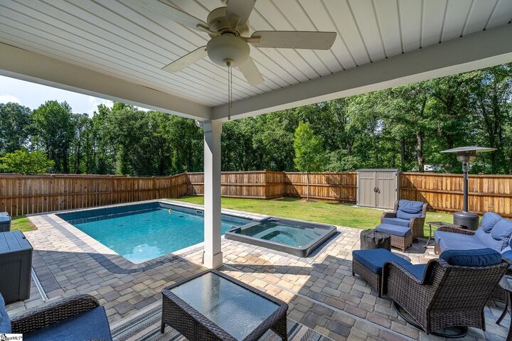 Property Photo: 106 Giannelli Way SC 29615
