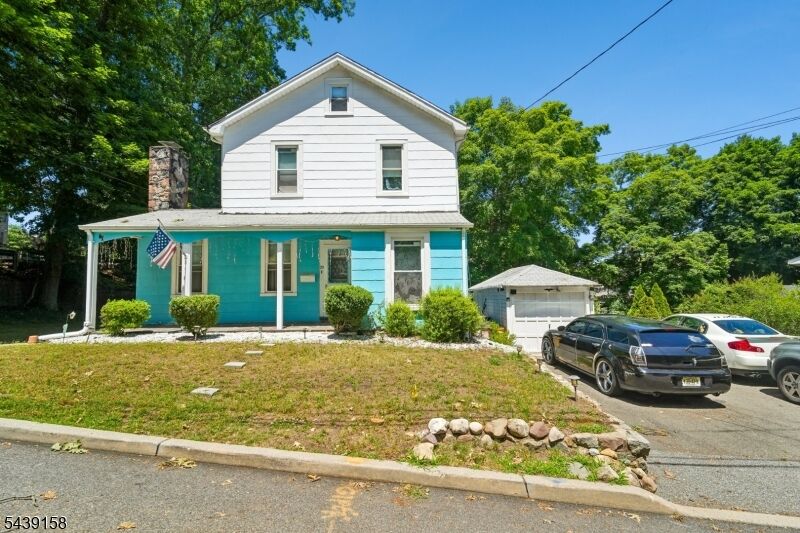 Property Photo:  20 Nassau St  NJ 07508 
