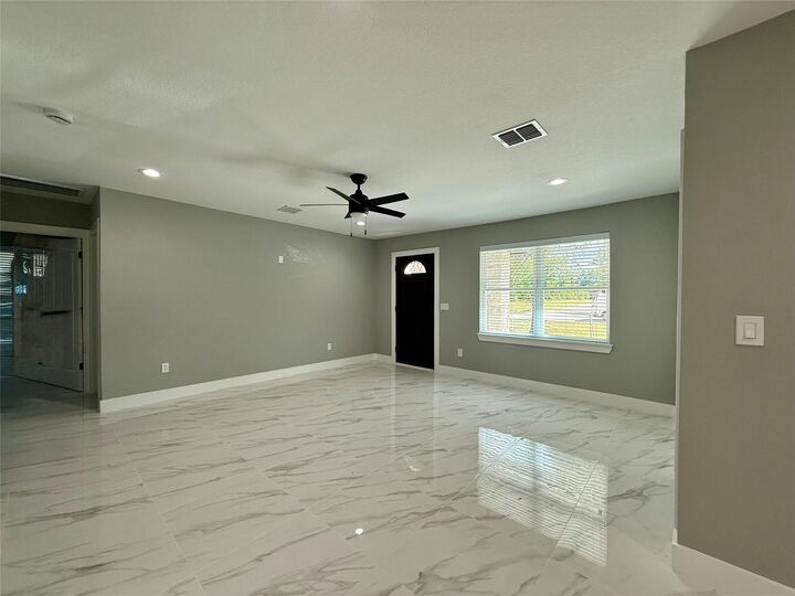 Property Photo:  2630 De Soto Street  TX 77091 