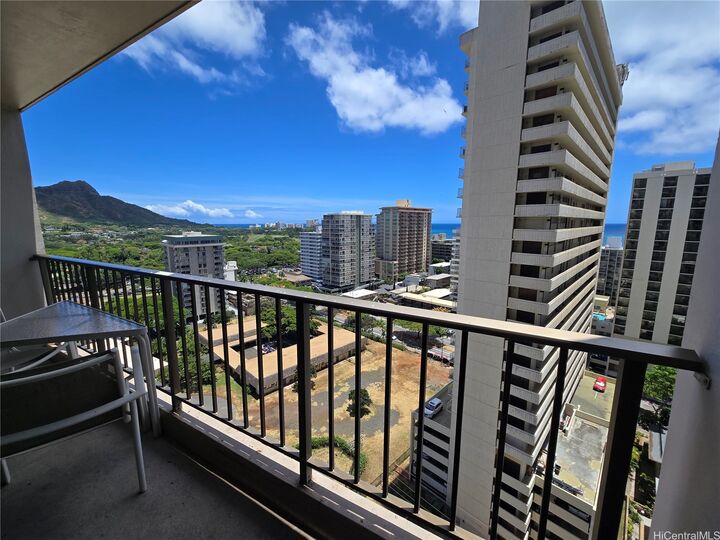 Property Photo:  229 Paoakalani Avenue 1812 (Nuc)  HI 96815 