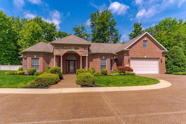 Property Photo:  1469 Woodfield Drive  IN 47630 