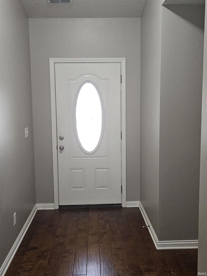 Property Photo: 801 Criterion Way IN 47711