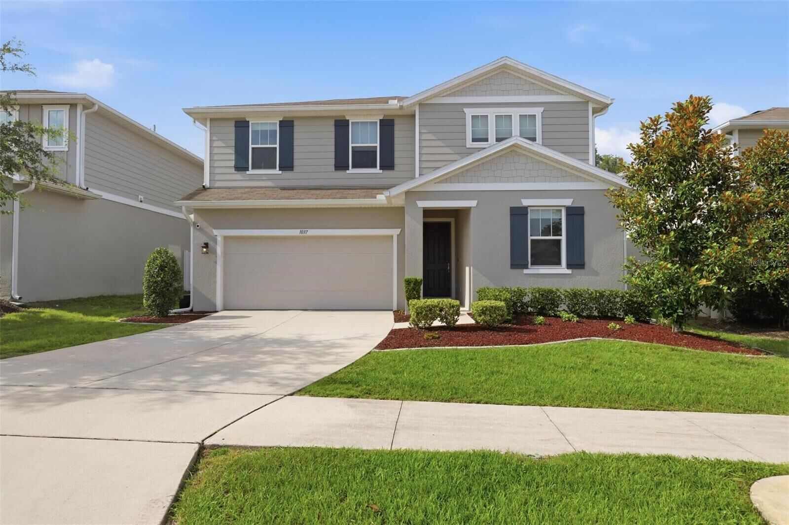 Property Photo:  1037 River Otter Way  FL 32720 