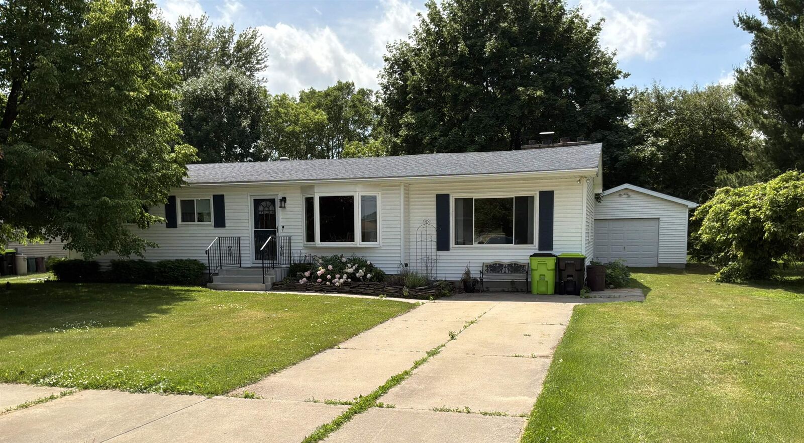 Property Photo:  4648 Meadow Court Road  MI 48611 