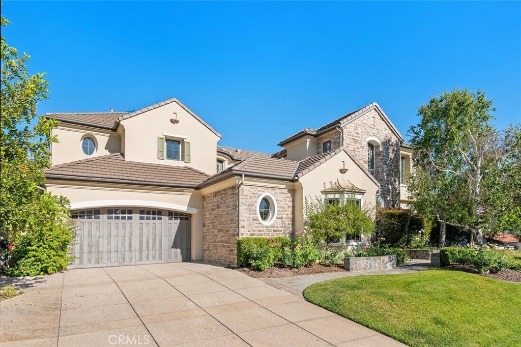 Property Photo:  3950 Prado De Verde  CA 91302 
