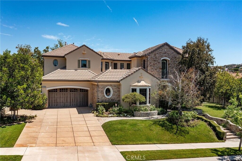Property Photo:  3950 Prado De Verde  CA 91302 