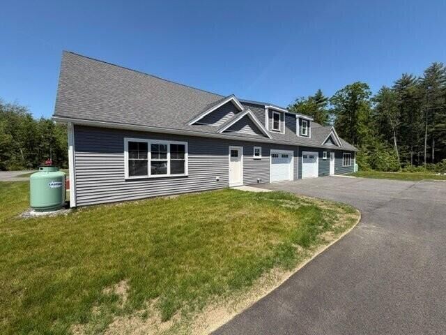 Property Photo:  6 Striper Way Unit 40  ME 04090 