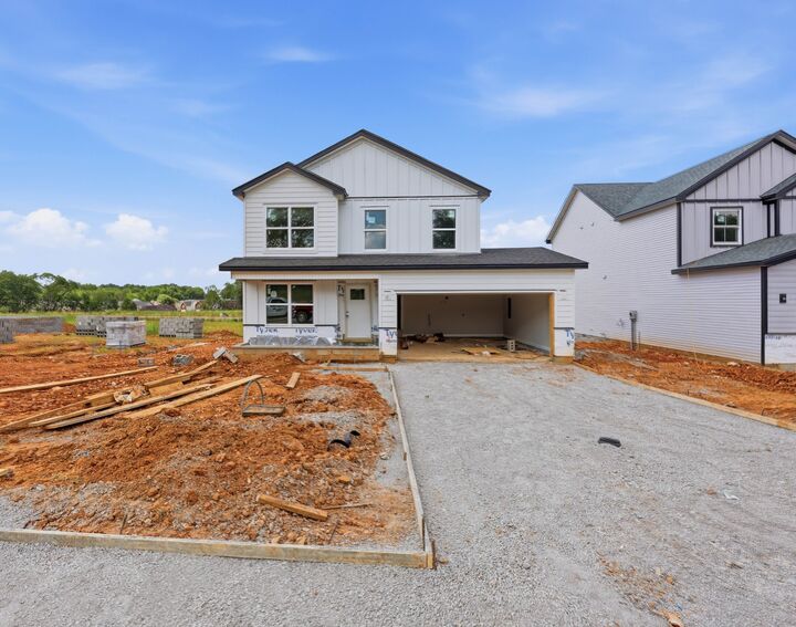 Property Photo:  2804 Brewster Dr  TN 37042 