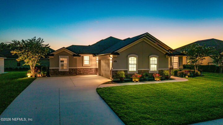 Property Photo:  1322 Warbler Way  FL 32068 