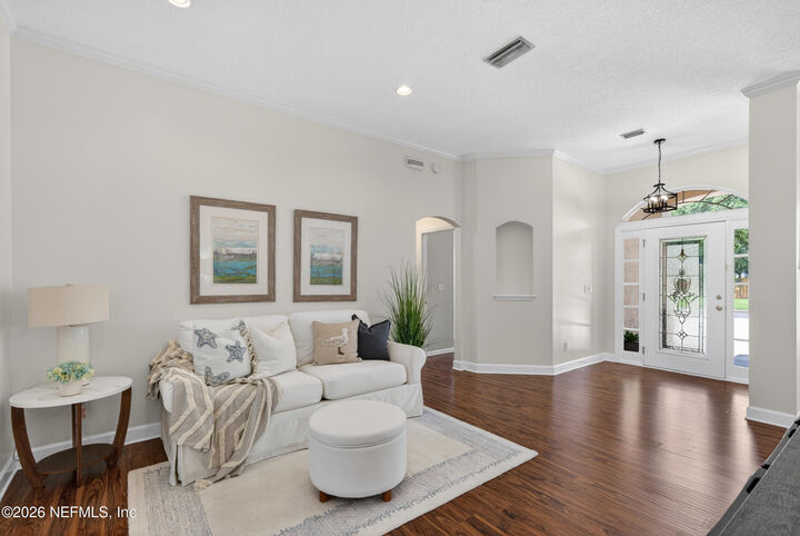 Property Photo:  1819 Sentry Oak Court  FL 32003 