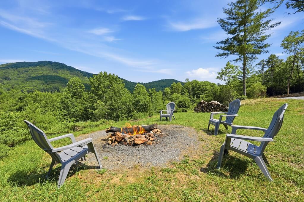 Property Photo:  2781 Old Parker Place Road  GA 30536 