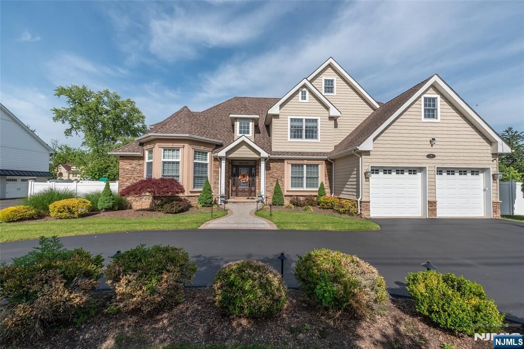 Property Photo:  116 French Hill Road  NJ 07470 