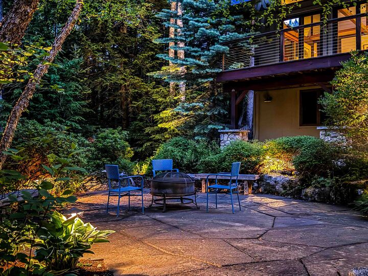 Property Photo:  31 Wildwood Drive  NH 03753 