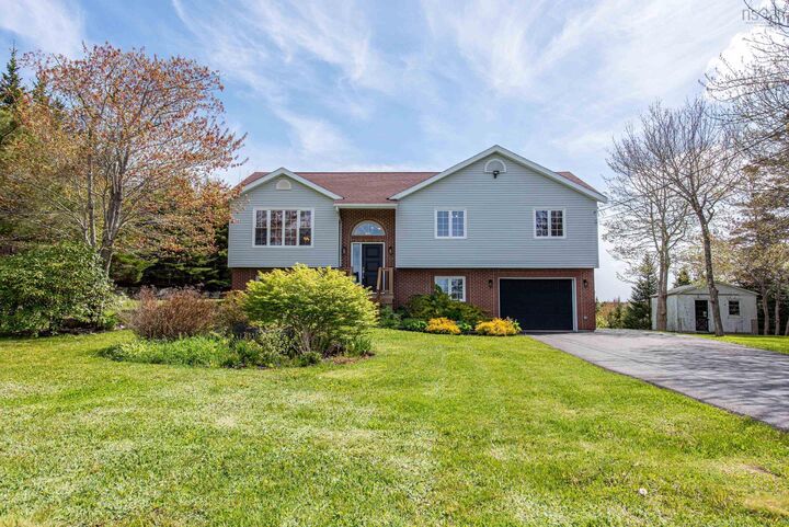Property Photo:  163 Bayview Drive  NS B3T 1Z1 