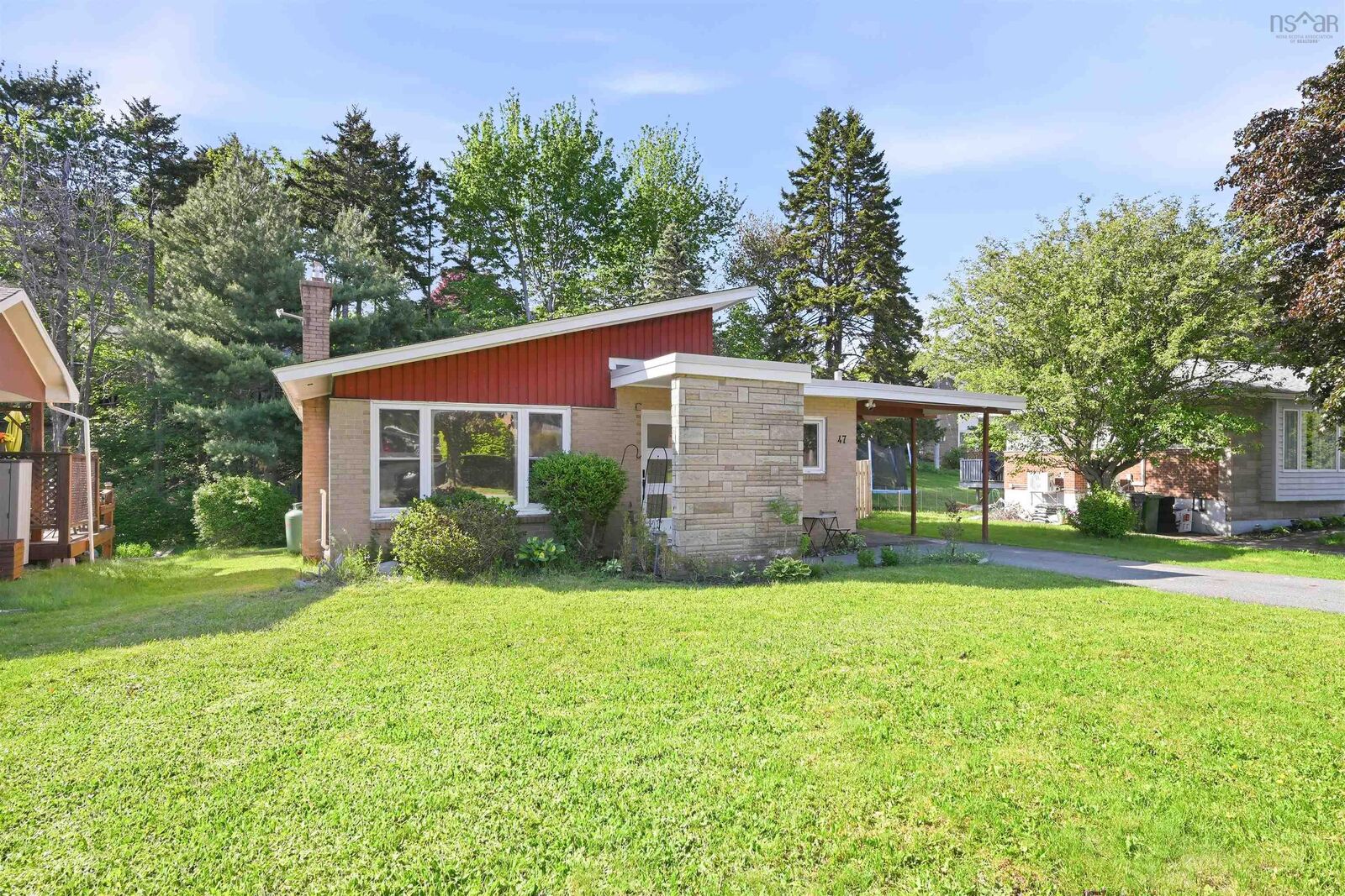 Property Photo: 47 Gateway Road NS B3M 1N1