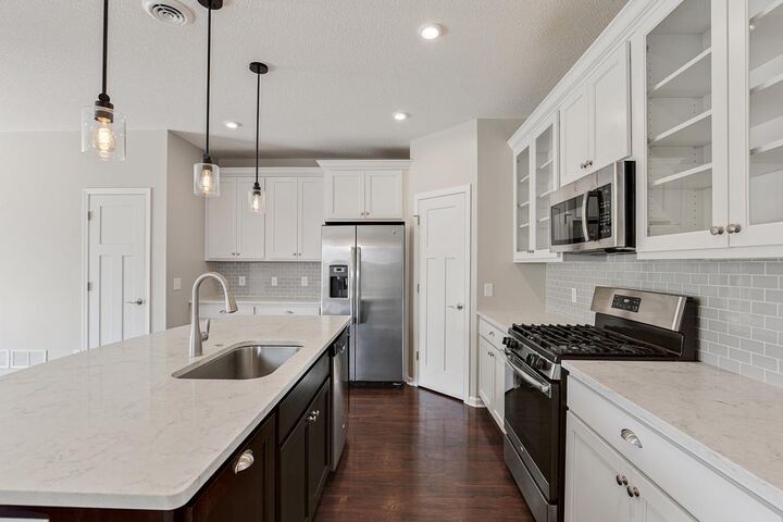 Property Photo: 1075 Anthony Way MN 55386